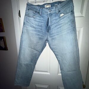 Madewell Men's Slim Straight Jeans in Light Blue